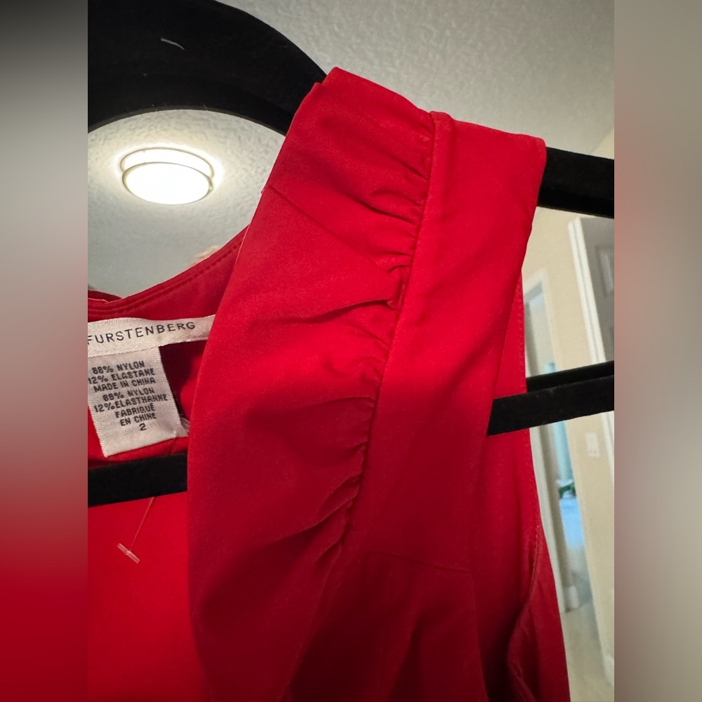 DIANE Von FURSTENBERG Red ruffle belted wrap dress bow tie - Picture 10 of 11